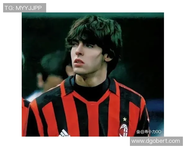 最酷足球明星英文名字大盘点让你领略球场风云人物的魅力与风采